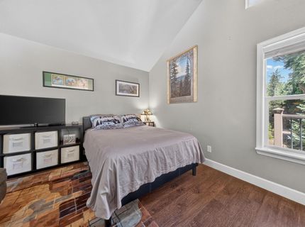 182 Peninsula Drive, Lake Almanor, CA 96137 Photo