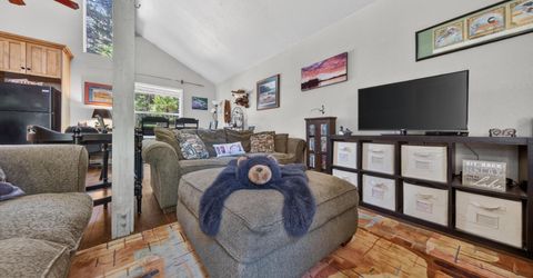 182 Peninsula Drive, Lake Almanor, CA 96137 Photo
