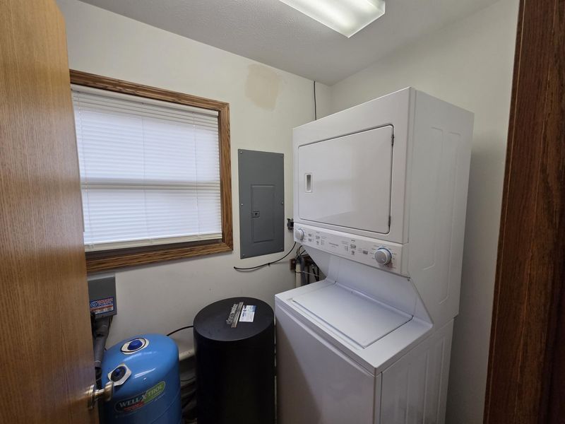 5255 S Pointe Boulevard, Celina, OH 45822 Photo 14