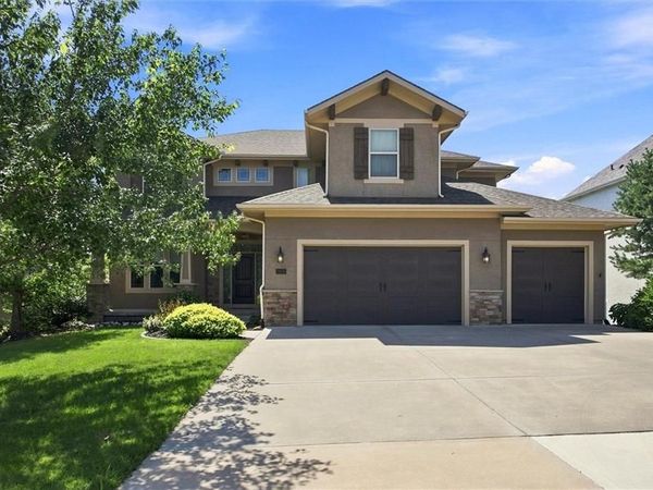 16532 Cody Street, Overland Park, KS 66221