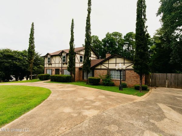 7528 Pineridge Drive, Meridian, MS 39305