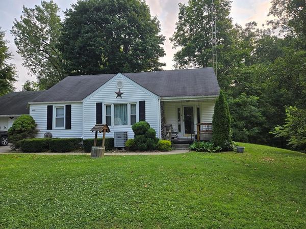 4481 Stiving Road, Shelby, OH 44875