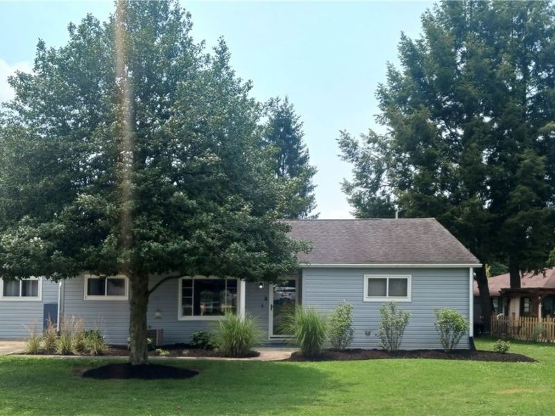 105 Chamberlain Drive, Marietta, OH 45750 Photo 2