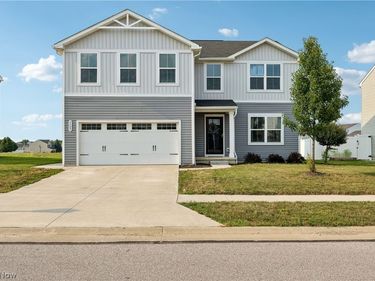 2689 Himelrigh Boulevard, Barberton, OH 44203