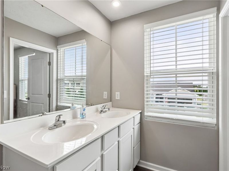 2689 Himelrigh Boulevard, Barberton, OH 44203 Photo 23