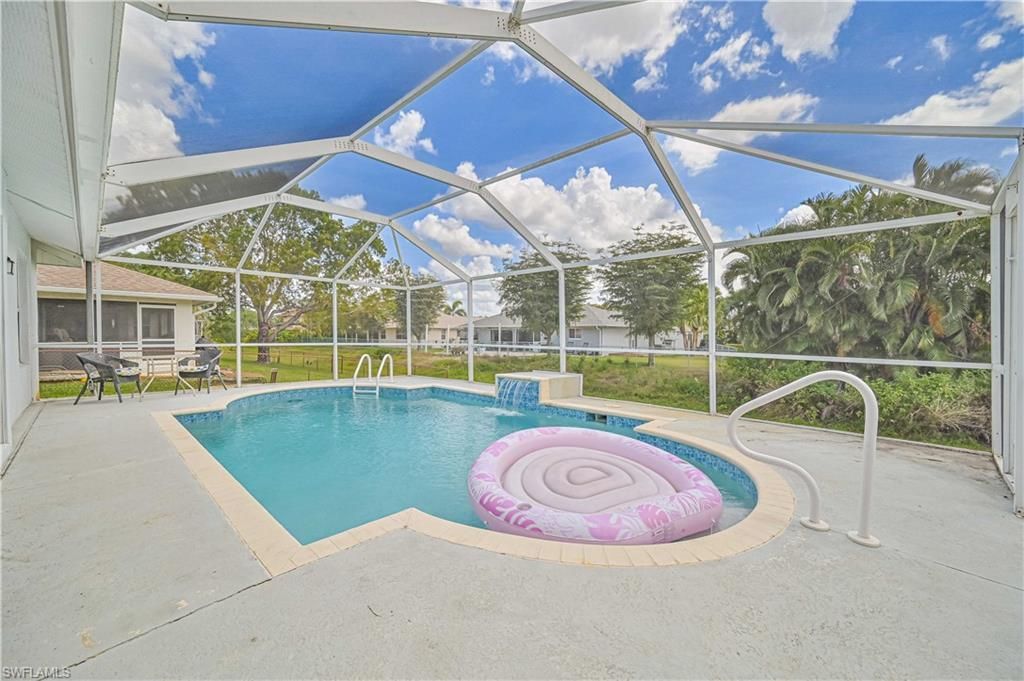 9232 Cypress Dr N, Fort Myers, FL 33967 Photo