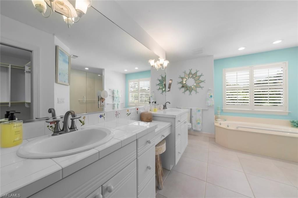 1858 Farm Trl , Sanibel, FL 33957 Photo