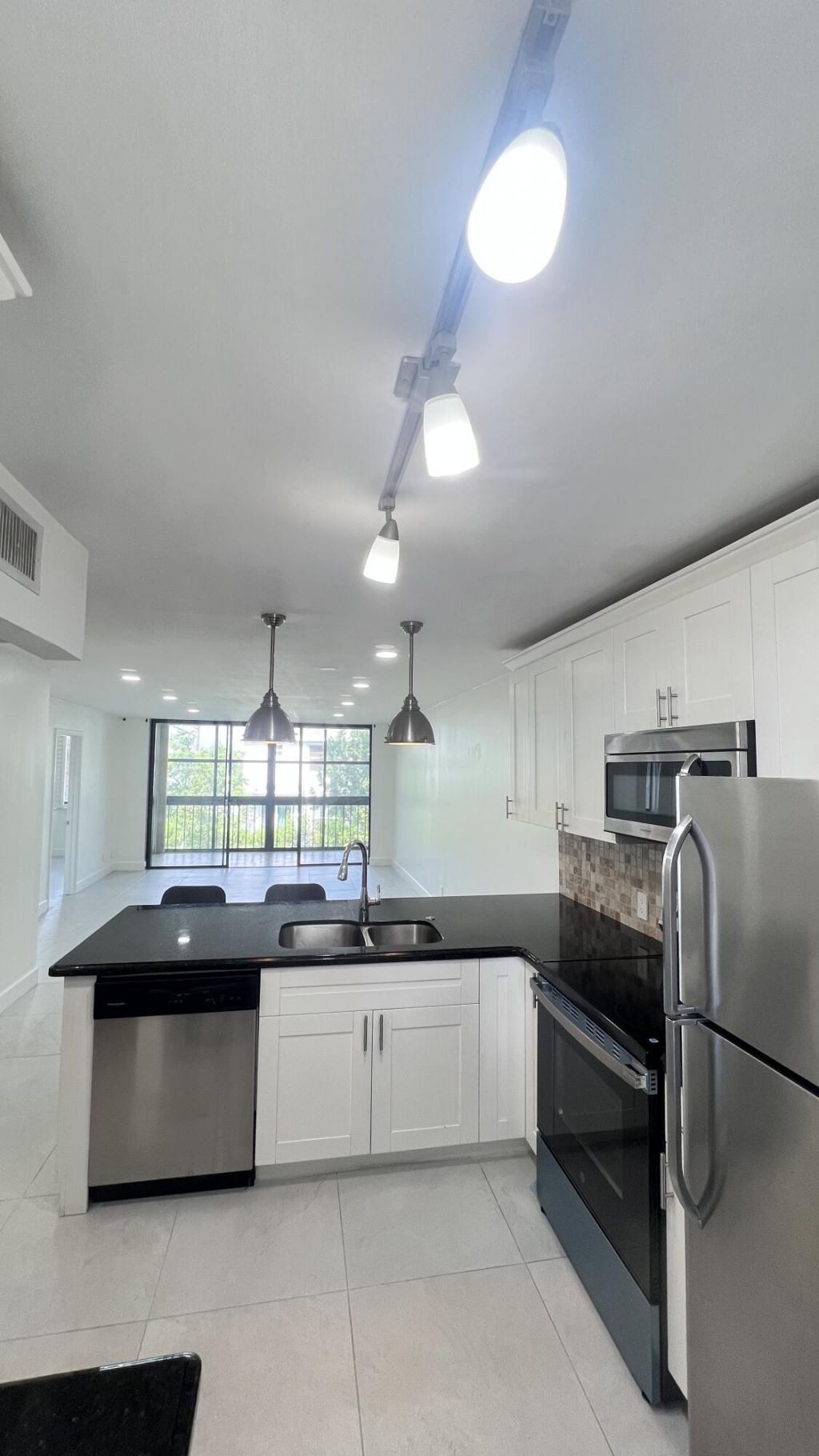 4381 Trevi Court, Unit 206, Lake Worth, FL 33467 Photo