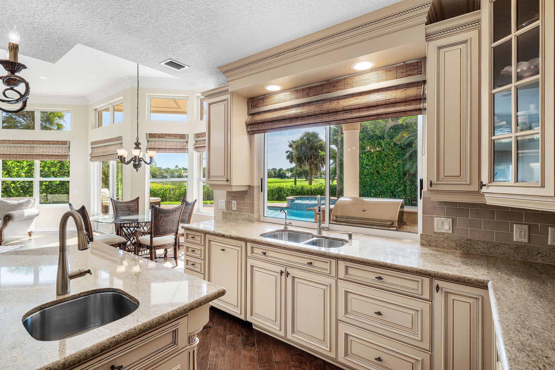 221 Thornton Drive, Palm Beach Gardens, FL 33418 Photo