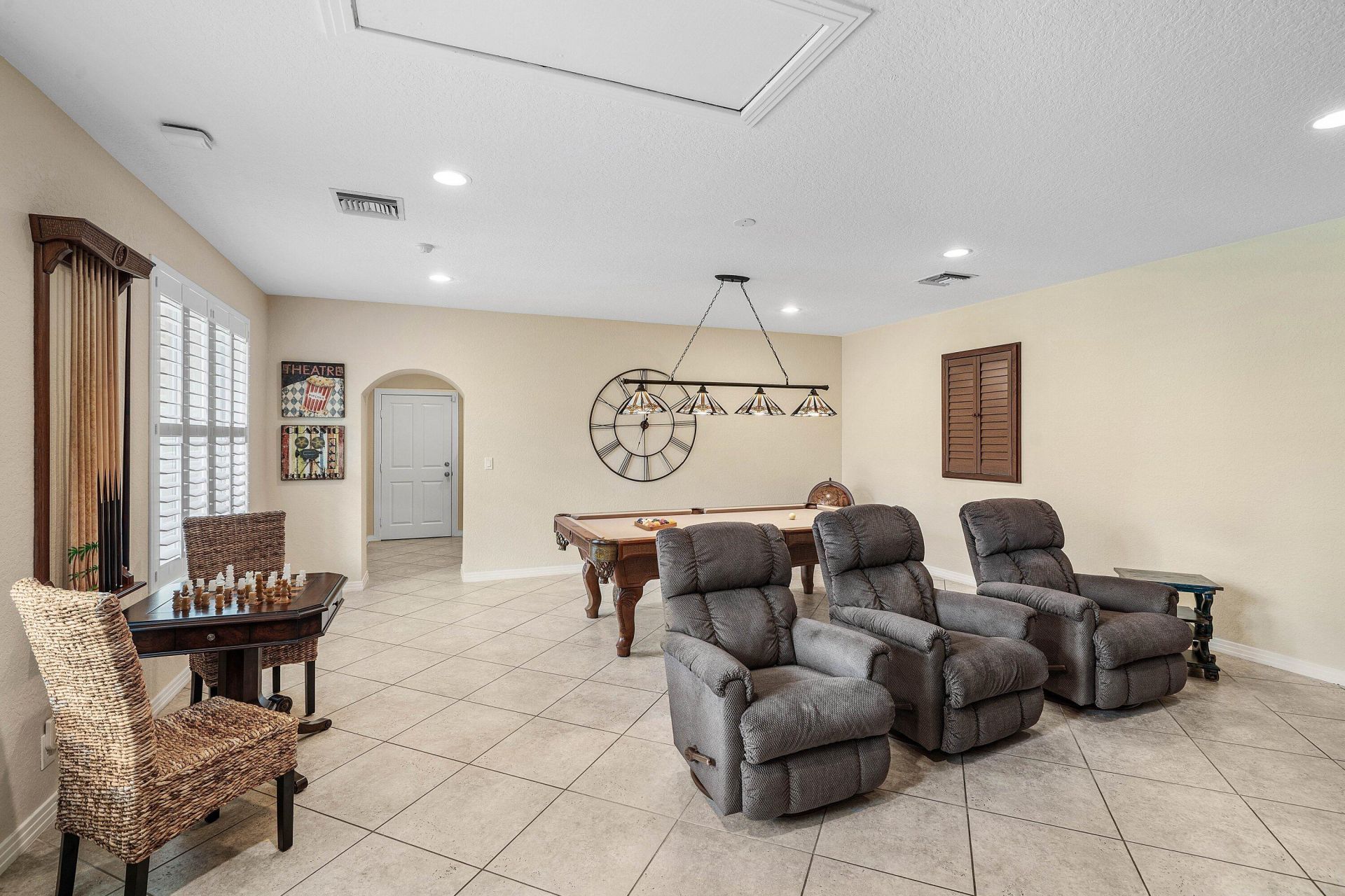 221 Thornton Drive, Palm Beach Gardens, FL 33418 Photo