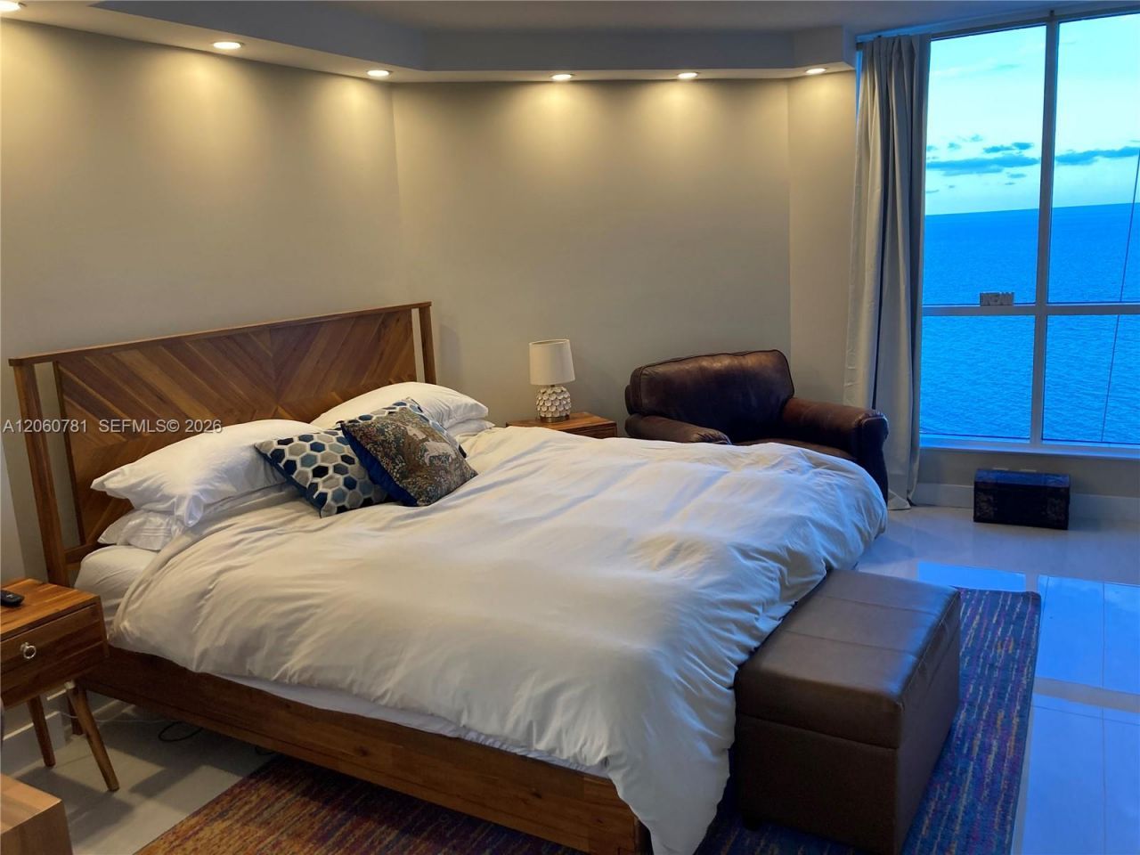 6767 Collins Ave , Unit 1701, Miami Beach, FL 33141 Photo