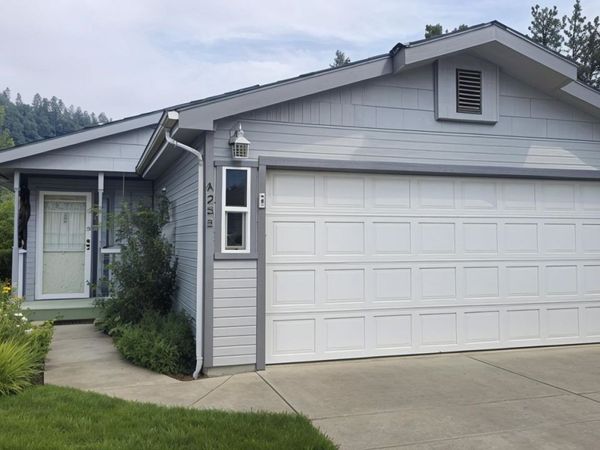 4302 S Sunny Creek Cir, Spokane, WA 99224