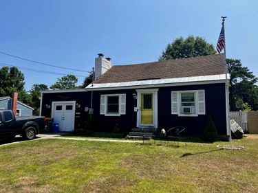5 Russell Street, Rochester, NH 03867