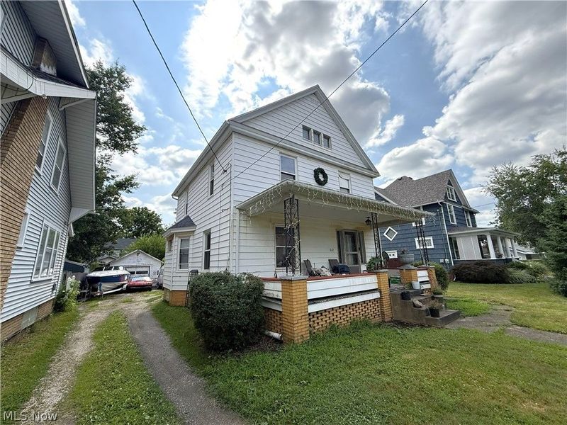 812 Clarendon Avenue NW, Canton, OH 44708 Photo 2