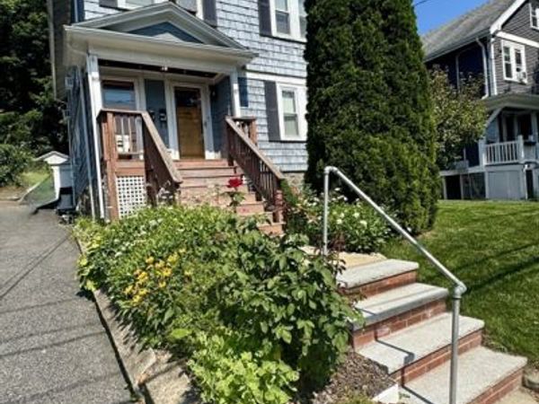 87-89 Willow St, Unit 2, Boston, MA 02132