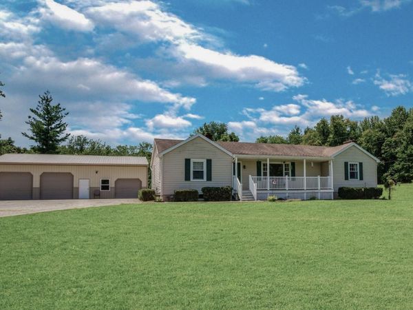 4520 Detroy Road, Evansville, IN 47720
