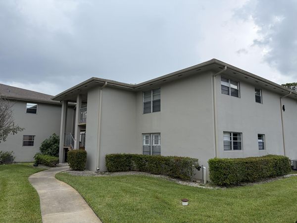 4 Lake Vista Trail, Unit 205, Port St. Lucie, FL 34952