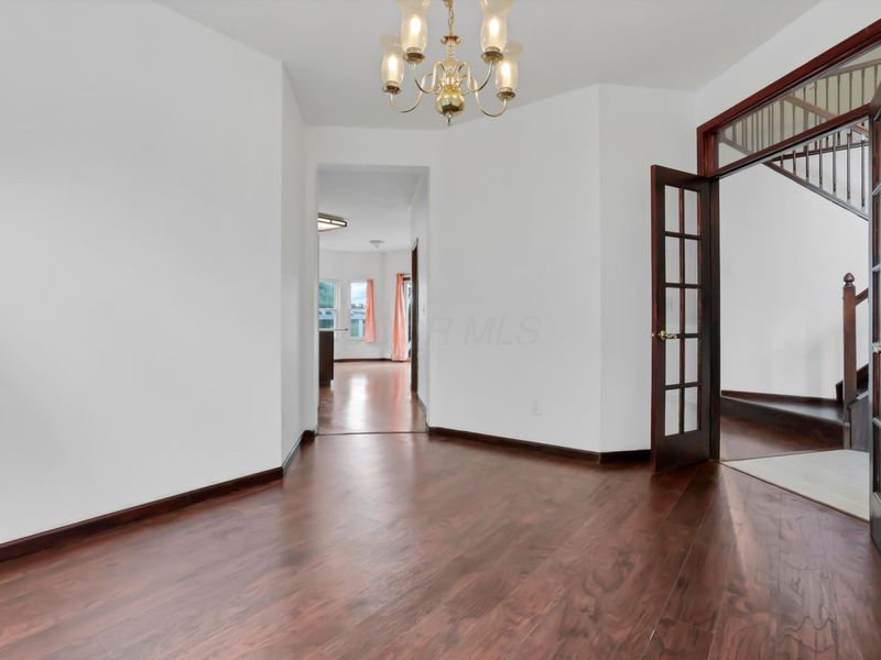 8683 Linick Drive, Reynoldsburg, OH 43068 Photo 14