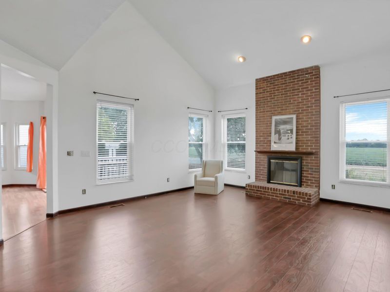 8683 Linick Drive, Reynoldsburg, OH 43068 Photo 16