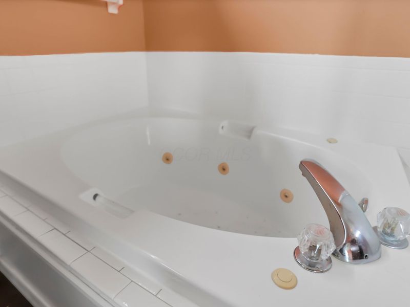 8683 Linick Drive, Reynoldsburg, OH 43068 Photo 47