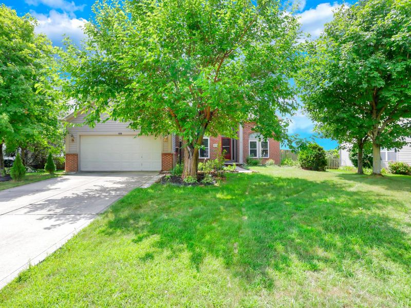 8683 Linick Drive, Reynoldsburg, OH 43068 Photo 6