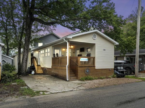 6001 - 1309 S Kings Hwy. , Myrtle Beach, SC 29575