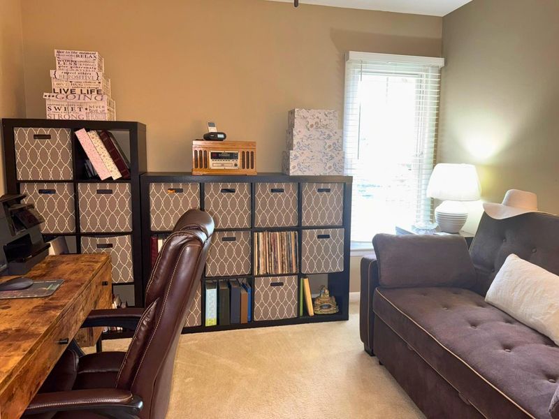 1555 Lafayette Drive, Unit B, Columbus, OH 43220 Photo 14