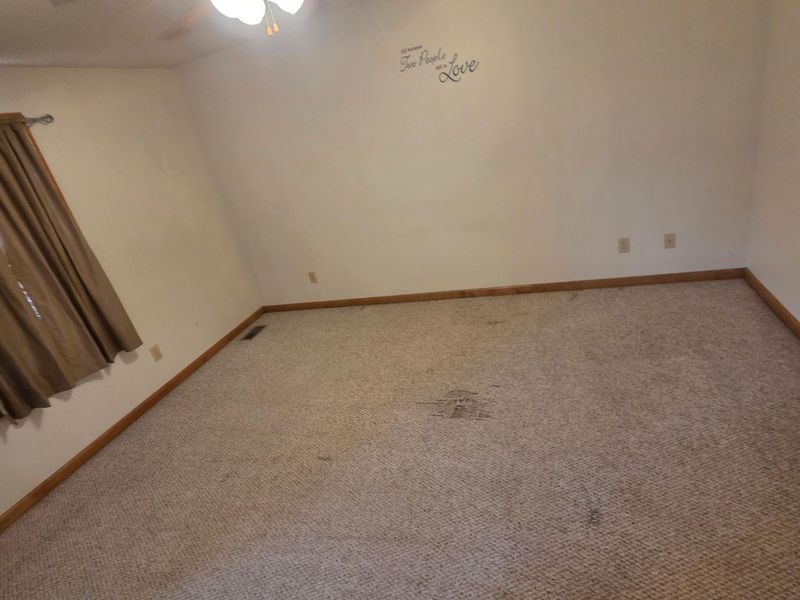 5024 Nelson Drive , Ashville, OH 43103 Photo 12