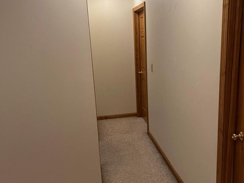 5024 Nelson Drive, Ashville, OH 43103 Photo 16