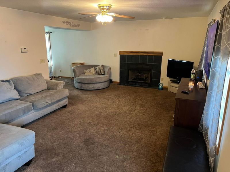 5024 Nelson Drive, Ashville, OH 43103 Photo 3