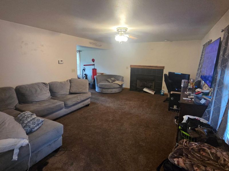 5024 Nelson Drive , Ashville, OH 43103 Photo 3
