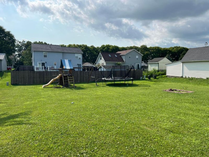 5024 Nelson Drive, Ashville, OH 43103 Photo 32