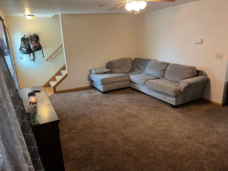 5024 Nelson Drive, Ashville, OH 43103 Photo 4