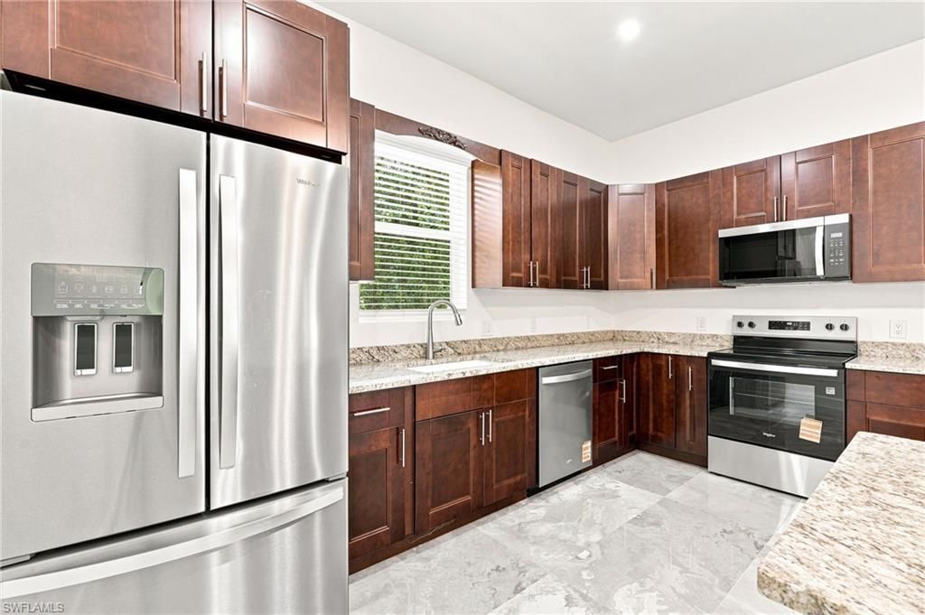 1853 Della Dr , Naples, FL 34117 Photo
