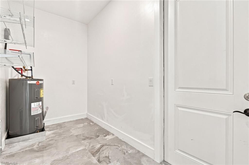 1853 Della Dr , Naples, FL 34117 Photo
