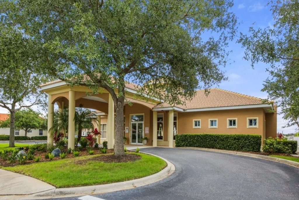 6945 74th Street Circle E, Bradenton, FL 34203 Photo