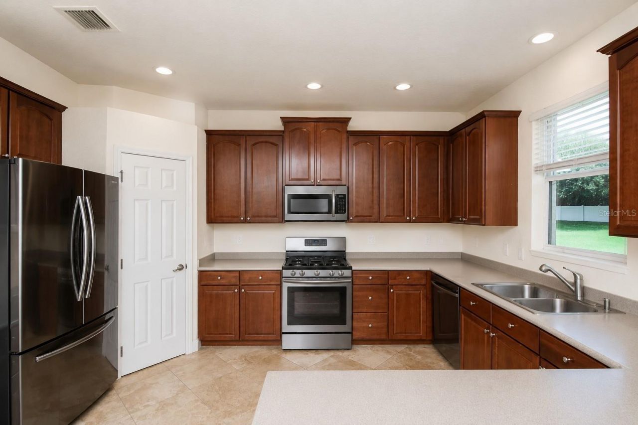 6945 74th Street Circle E, Bradenton, FL 34203 Photo