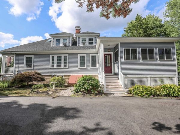 749 Maple Street, Manchester, NH 03104