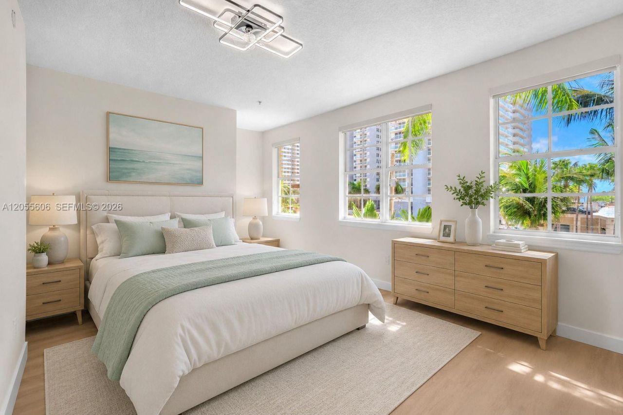 2065 S Ocean Dr, Unit TH1, Hallandale Beach, FL 33009 Photo