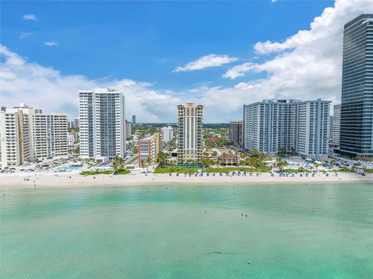 2065 S Ocean Dr, Unit TH1, Hallandale Beach, FL 33009 Photo