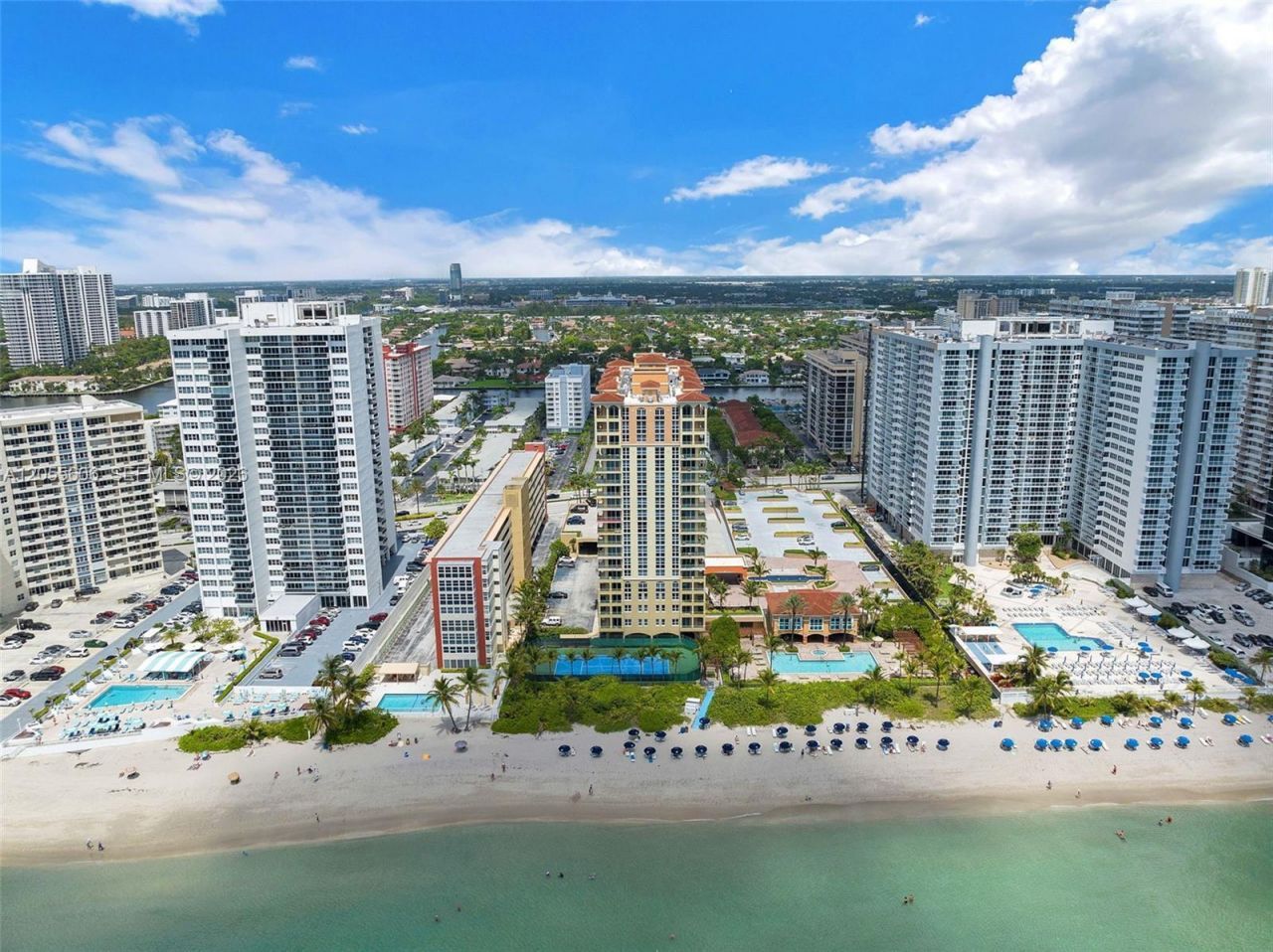 2065 S Ocean Dr, Unit TH1, Hallandale Beach, FL 33009 Photo