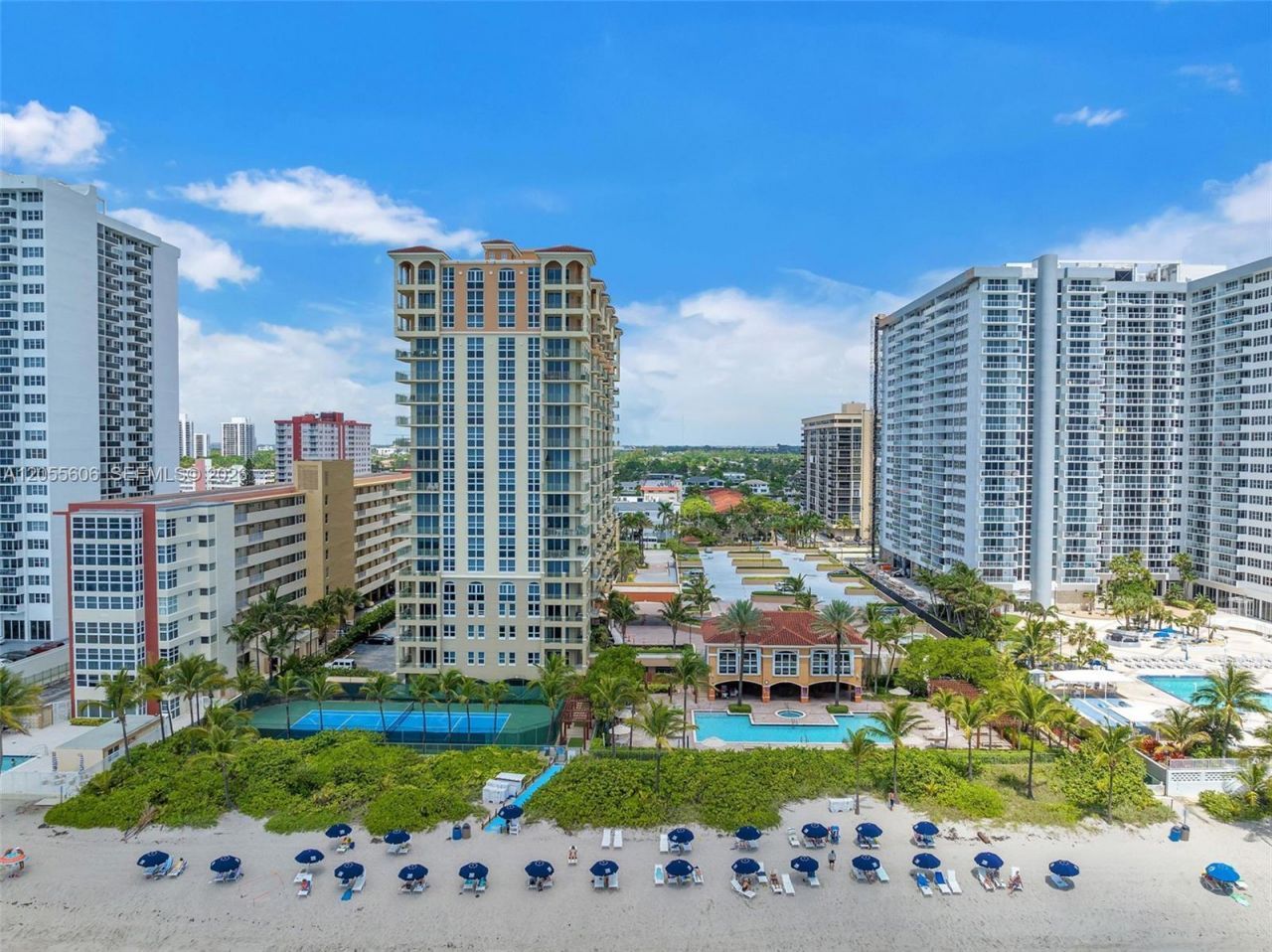 2065 S Ocean Dr, Unit TH1, Hallandale Beach, FL 33009 Photo