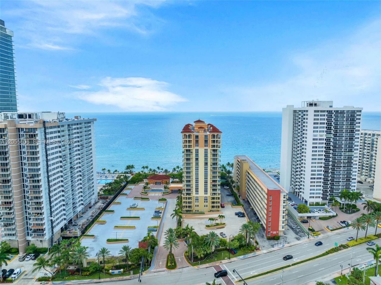 2065 S Ocean Dr, Unit TH1, Hallandale Beach, FL 33009 Photo