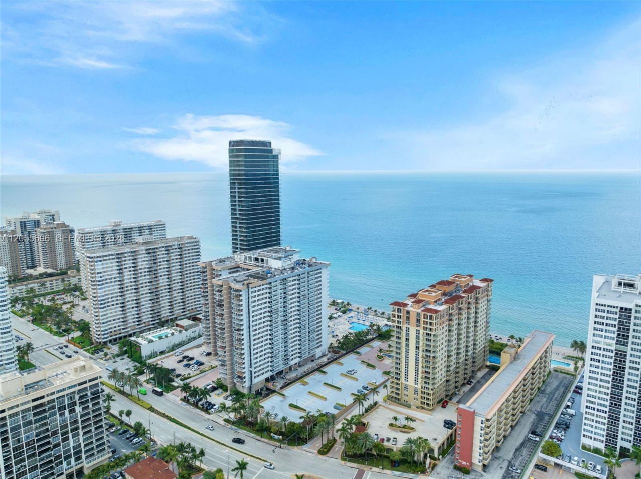 2065 S Ocean Dr, Unit TH1, Hallandale Beach, FL 33009 Photo