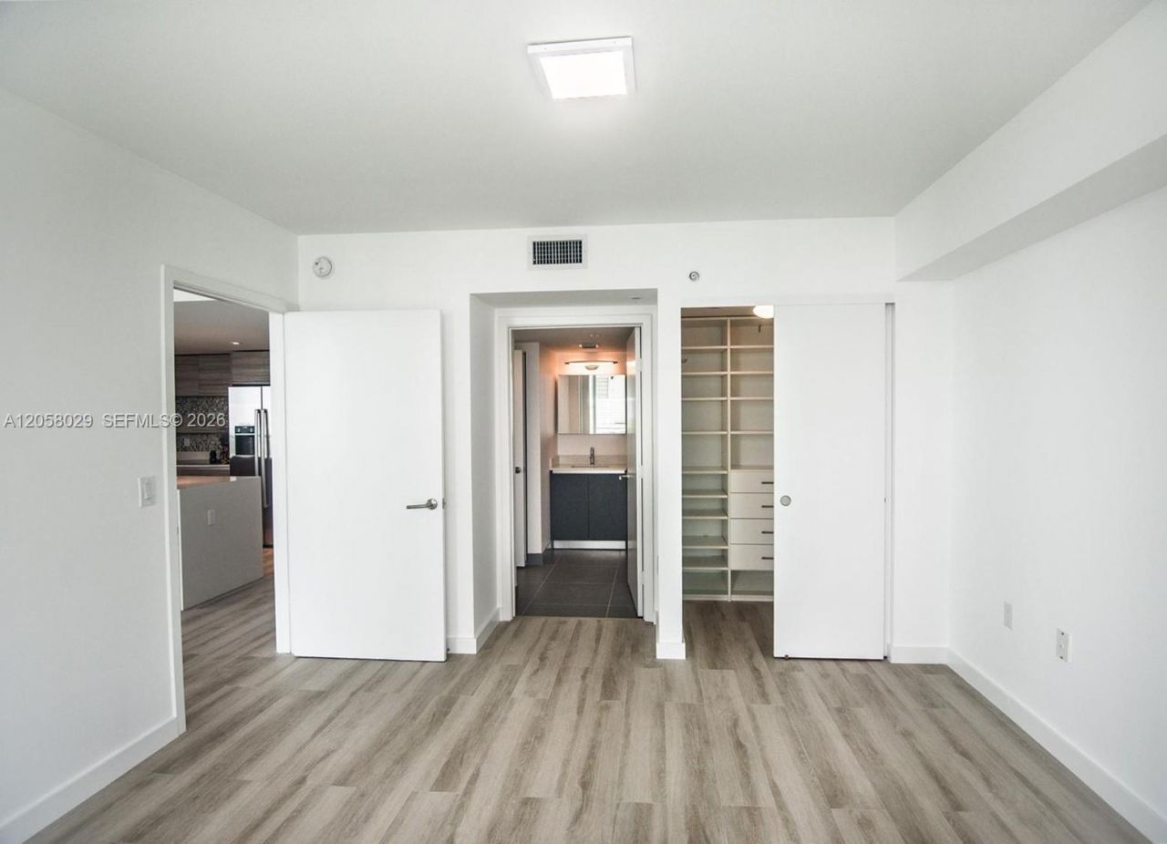 6620 Indian Creek Dr, Unit 301, Miami Beach, FL 33141 Photo