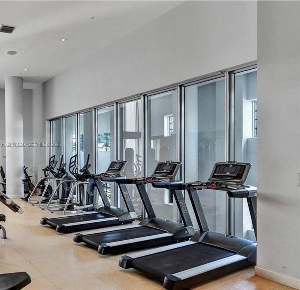 6620 Indian Creek Dr, Unit 301, Miami Beach, FL 33141 Photo