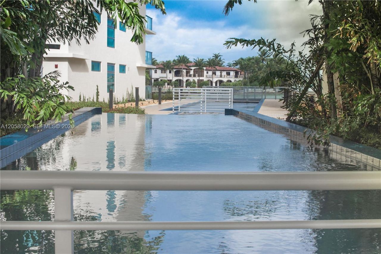 6620 Indian Creek Dr, Unit 301, Miami Beach, FL 33141 Photo