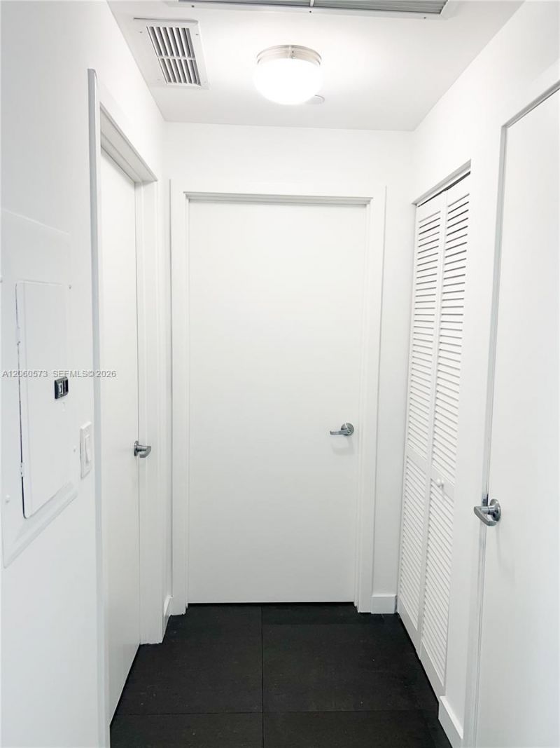 888 Biscayne Blvd, Unit 3701, Miami, FL 33132 Photo