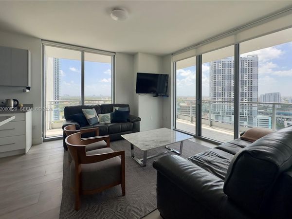 90 SW 3rd St , Unit 2012, Miami, FL 33130