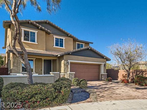 5873 Skyfall Court, Las Vegas, NV 89135